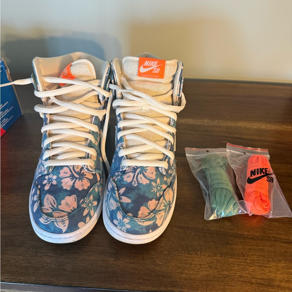 Nike SB Dunk High Pro QS